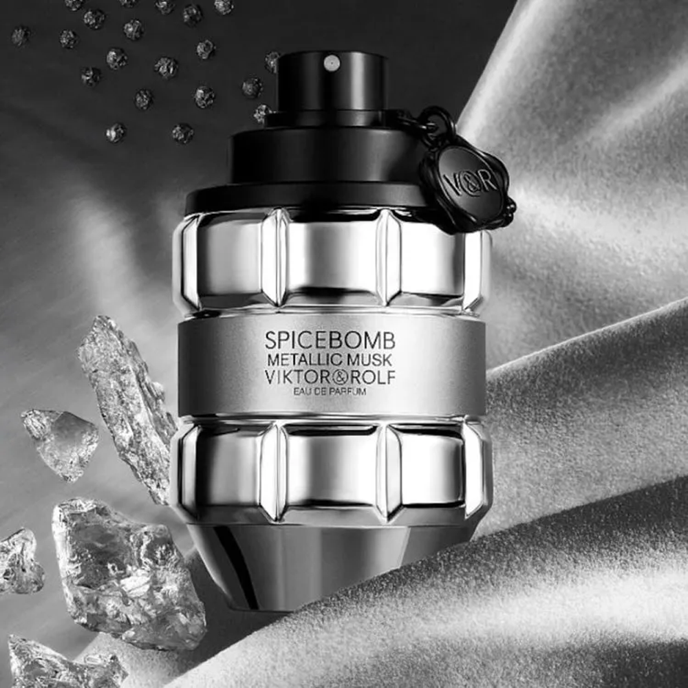 Buy Viktor & Rolf Spicebomb Metallic Musk Eau de Parfum Online In India at Scentira